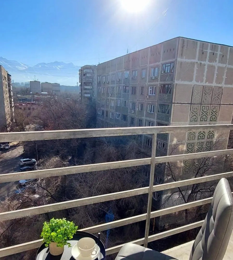 Уютная Квартира В Жк Адиет С Видом На Горы! Almaty